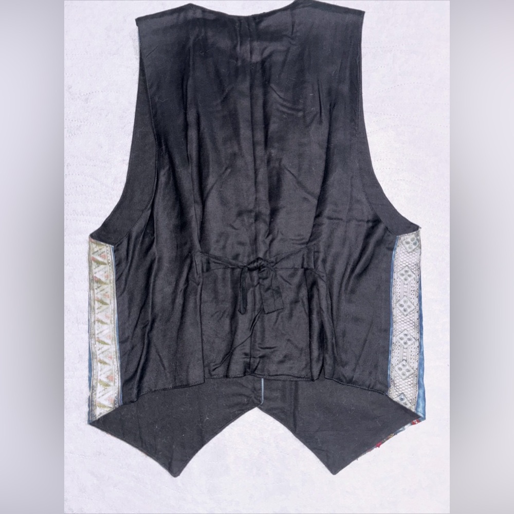Vintage 90’s D.D Designs Vest - Picture 2 of 5